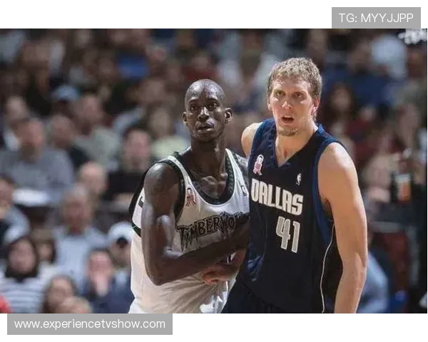 诺维茨基单打得分效率超韦伯，持续拉开队内进攻空间